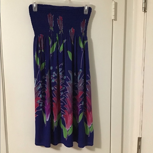 Cristinalove Dresses & Skirts - Cristinalove Tropical Print Strapless Dress